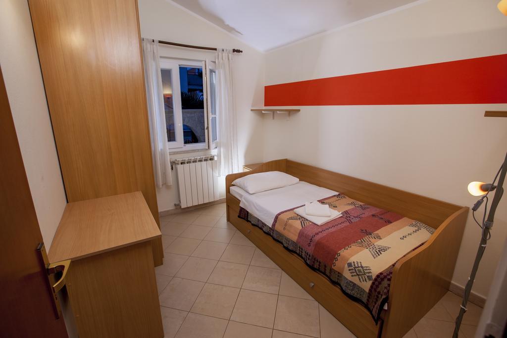 Apartments Villa Ban Rovinj Szoba fotó